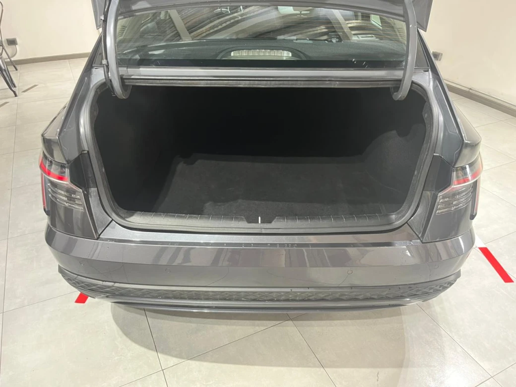 imagen 0 de vehiculo con id 2148